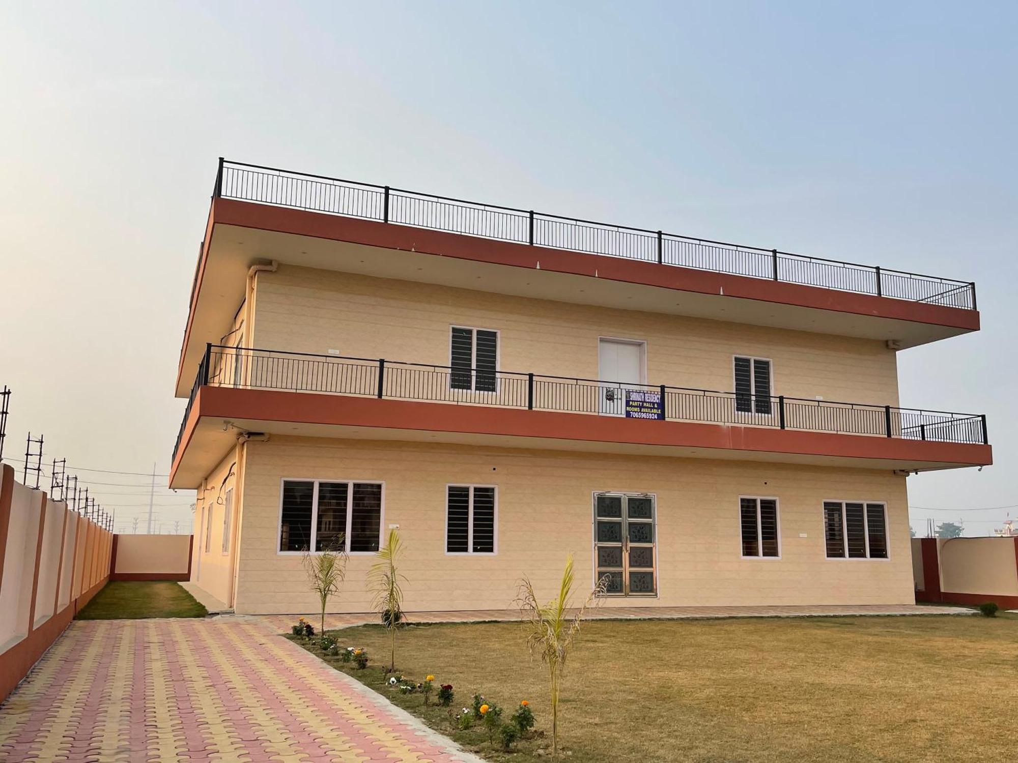 Shrinath Residency Hotel Grander Noida Exterior foto